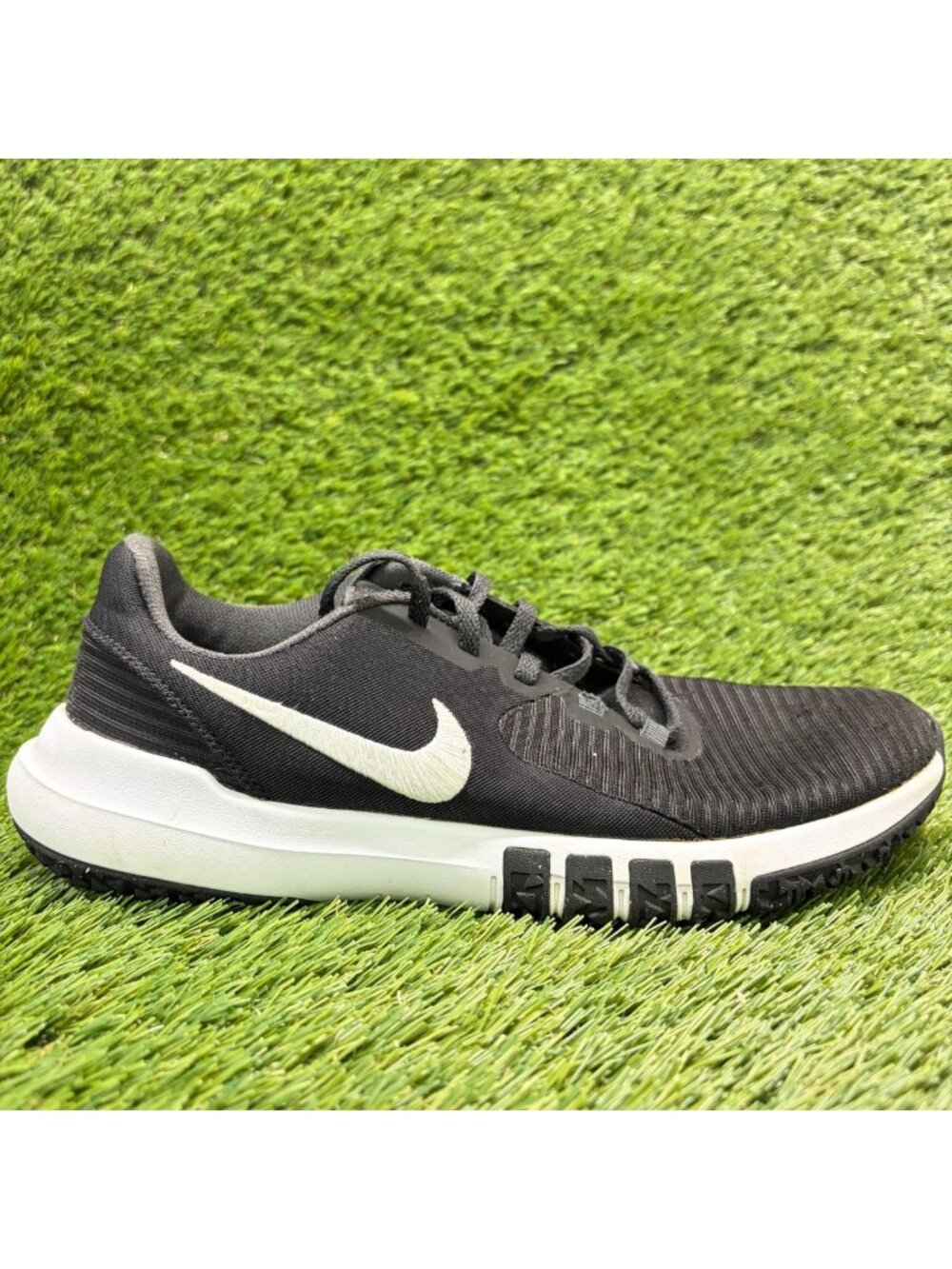 Nike Flex Control 4 Mens Size 9 Black White Athletic Running Shoes Sneakers